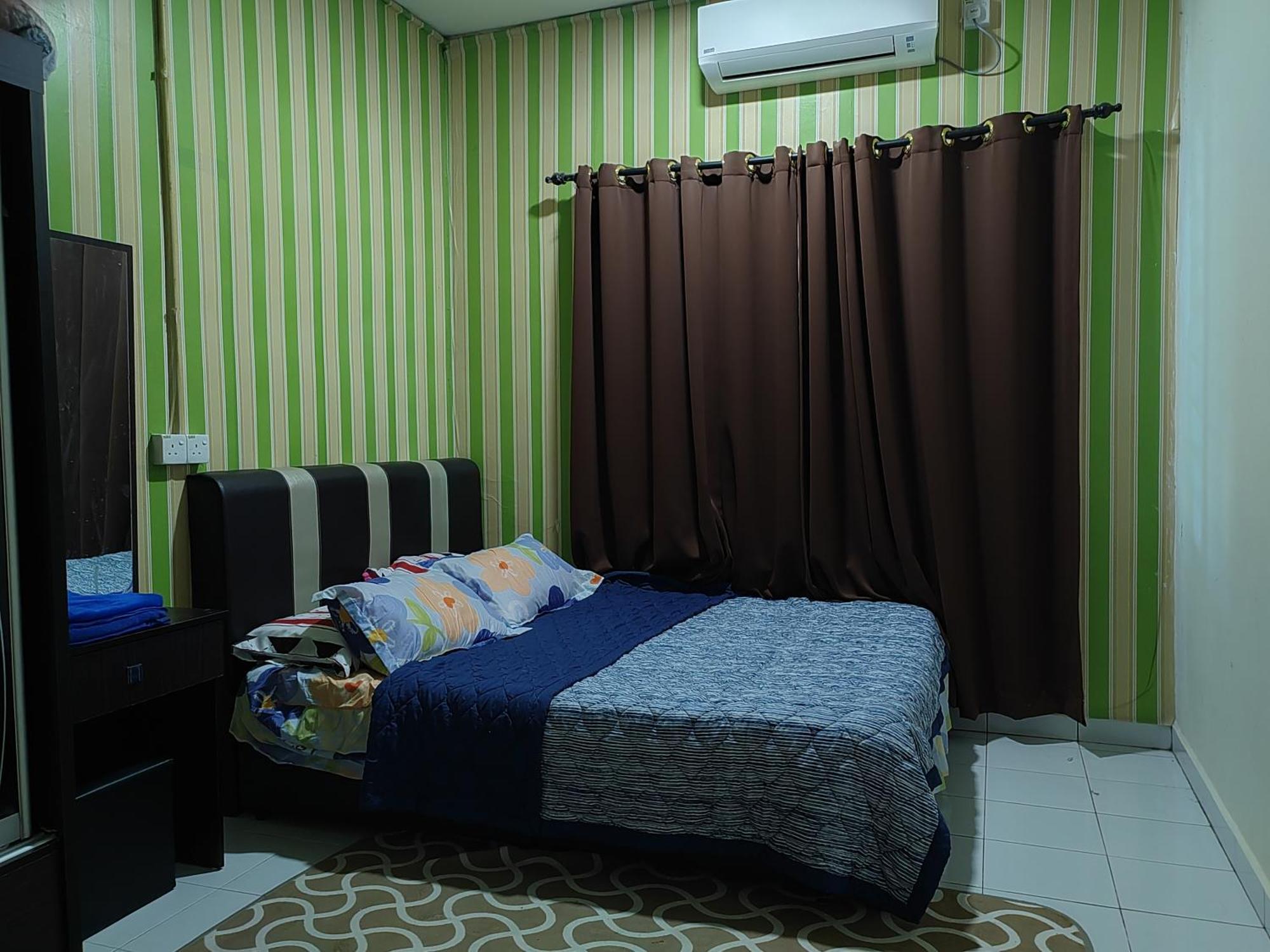 Teratak Delisha -Musslim Villa Kampong Jemampar Ngoại thất bức ảnh