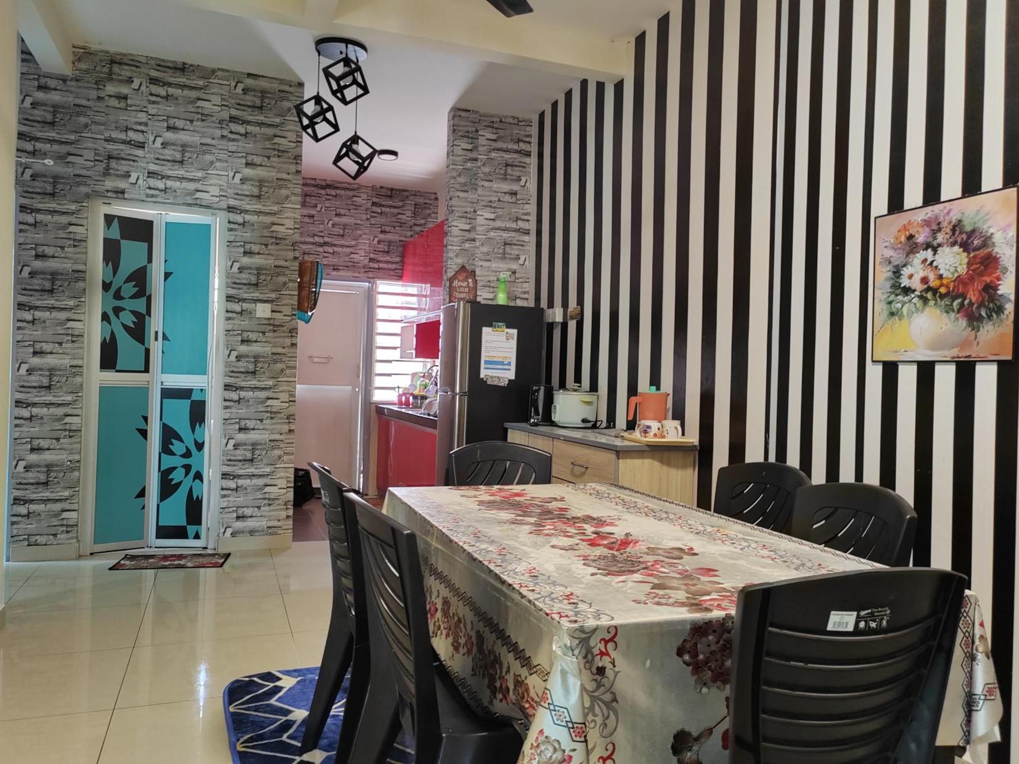 Teratak Delisha -Musslim Villa Kampong Jemampar Ngoại thất bức ảnh
